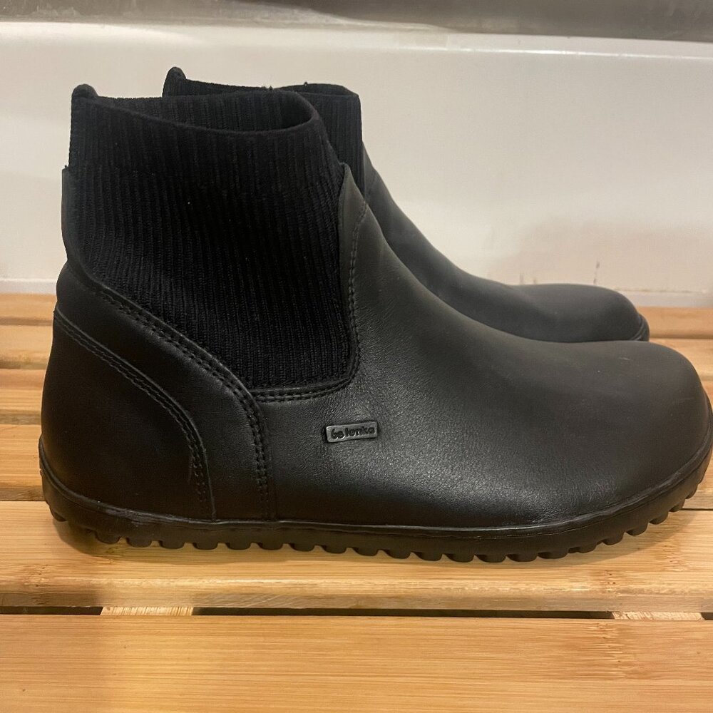Barefoot Chelsea Boots
